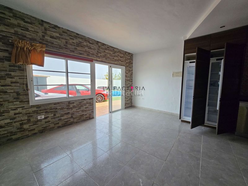 Foto c862345d-b13b-4489-b677-3522d6c63d8c. Xalet amb aparcament piscina a El Escobonal - Pájara Güímar