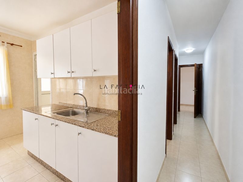 Foto a7125024-ca78-44a0-9e5c-95753c3f431e. Pis amb aparcament a Cabo Blanco Arona