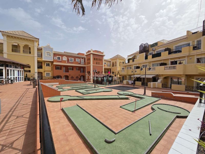 Foto 5a97baba-eb5d-4e14-928f-68cc72bb5d4b. Apartament a calle meandro 1 a Los Cristianos Arona