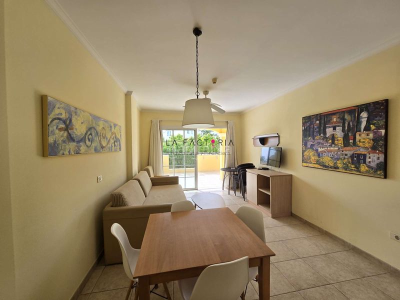 Foto 5d94ac4a-1b03-42b0-b467-9c3490691669. Apartament a calle meandro 1 a Los Cristianos Arona