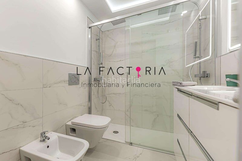 Foto 4093933e-12e2-46de-ba55-e9ead585bc9f. Apartament a avenida de españa 1 a San Eugenio Bajo Adeje
