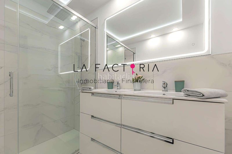 Foto e5ae62be-ac12-48a7-b818-a2944d0c8263. Apartament a avenida de españa 1 a San Eugenio Bajo Adeje