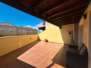 Casa adossada a San Miguel. Precioso adosado en san miguel