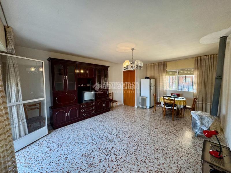 Foto aa90ff0d-45bc-4bcb-8e6e-4d47b3a969f8. Casa  en venta en La Paloma-Asfain Azuqueca de Henares