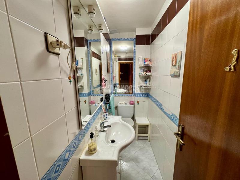 Foto ba59f932-c3ec-4713-bb91-8253c49a6691. Casa bifamiliare in La Paloma-Asfain Azuqueca de Henares