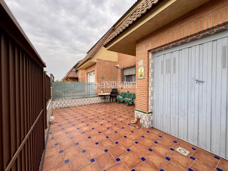 Foto f63c24c1-f633-4c0a-9fb3-280b844feebc. Casa bifamiliare in La Paloma-Asfain Azuqueca de Henares