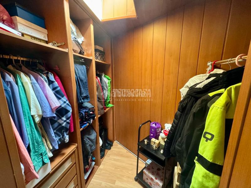 Foto b5243777-4c39-4dda-a1c6-582a75b5e479. Casa  en venta en Villanueva de la Torre