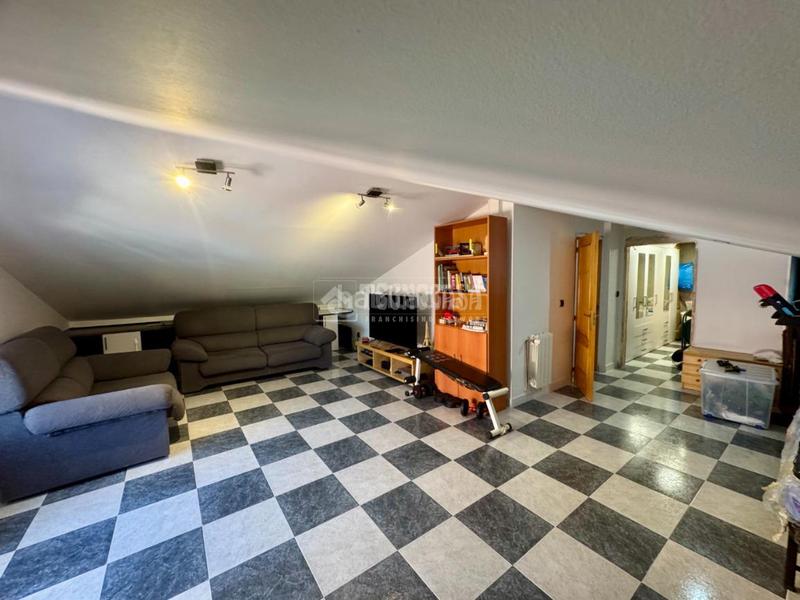 Foto f96a0f24-0edc-496e-9100-95058f72f508. Casa  en venta en Villanueva de la Torre