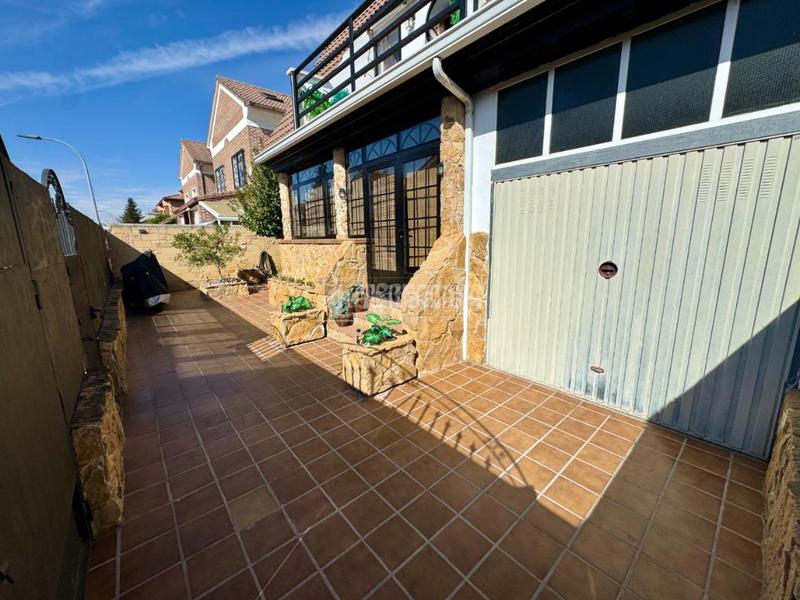 Foto 2d27792d-9a9b-4ceb-bdb1-108cd9cb433c. Casa pareada casa en venta en Vallehermoso Azuqueca de Henares