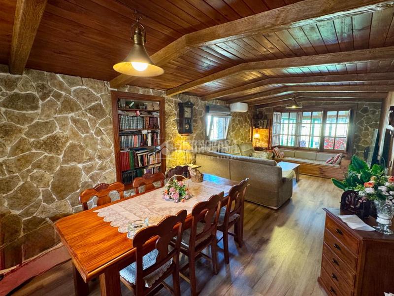 Foto 41c94a57-a7e5-4aba-a635-0d9b14e2c0e3. Casa pareada casa en venta en Vallehermoso Azuqueca de Henares