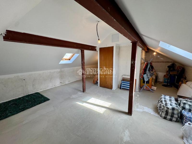 Foto 831da61d-3d1d-46ef-a896-418a762aa3f3. Casa pareada casa en venta en Vallehermoso Azuqueca de Henares