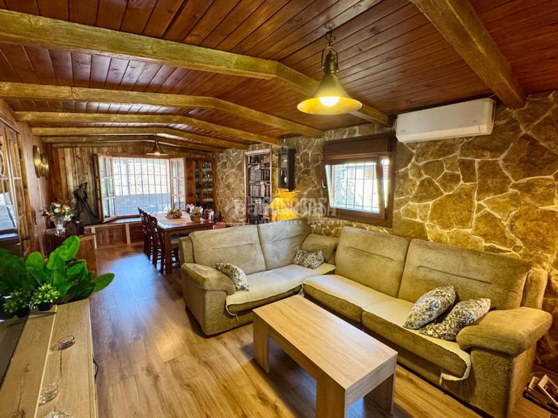 Foto 851aaa3f-ad62-47fc-9b7d-f7f8256d0693. Casa pareada casa en venta en Vallehermoso Azuqueca de Henares