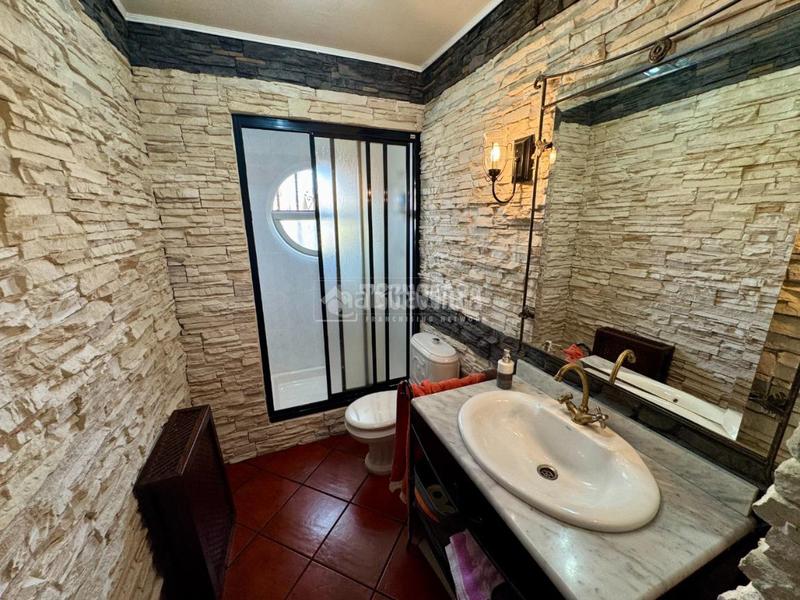 Foto ac7fbdeb-a5b8-40fb-90d9-c7231f2ceeaf. Casa pareada casa en venta en Vallehermoso Azuqueca de Henares