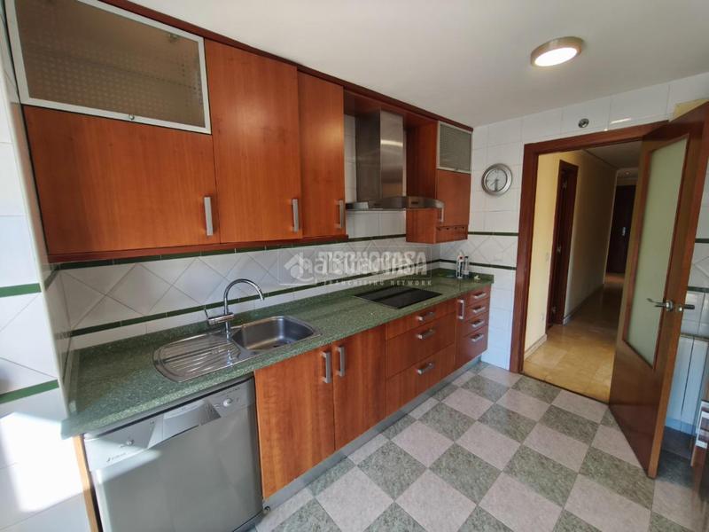 Foto 0ae569df-0098-4b66-84ef-6932739a4651. Pis amb calefacció aparcament a La Paloma-Asfain Azuqueca de Henares