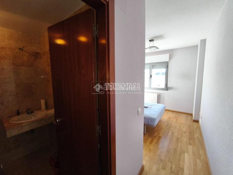 Foto c7793b9d-a1f0-4801-ab08-be4c4ee9e252. Pis amb calefacció aparcament a La Paloma-Asfain Azuqueca de Henares