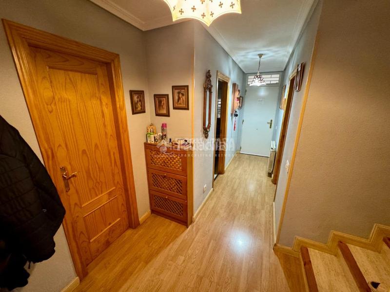 Foto 3540c082-9a64-4862-83d7-1d13c9283e21. Casa aparellada amb calefacció a Villanueva de la Torre