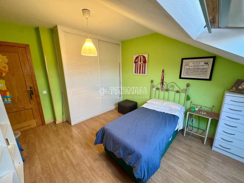 Foto 99af1516-935f-4aed-a721-12df59177fc0. Casa aparellada amb calefacció a Villanueva de la Torre