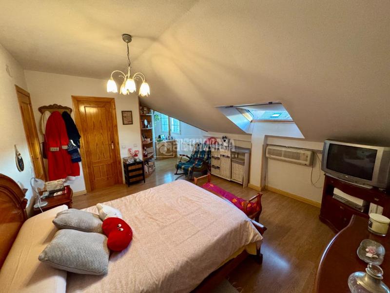 Foto c3316572-b3b1-4e81-bf4f-bbaf7a4fb6bd. Casa aparellada amb calefacció a Villanueva de la Torre