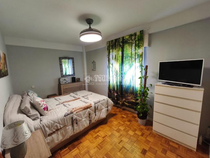 Foto 5eadaba8-a408-4bd2-bc2b-28d51d6b46e3. Pis amb calefacció a Bulevar-Plaza Castilla Azuqueca de Henares