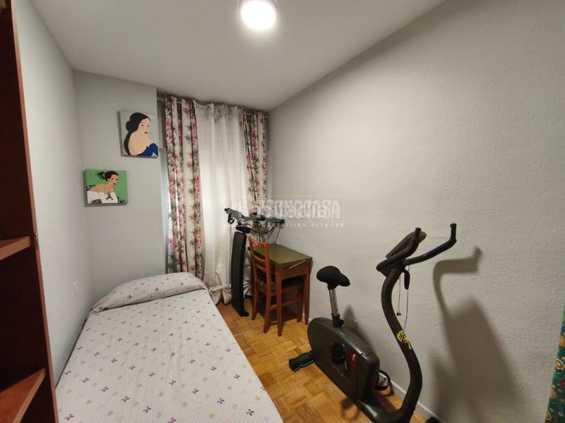 Foto 62453e6f-2e4b-450b-9a72-b61d699eaa85. Pis amb calefacció a Bulevar-Plaza Castilla Azuqueca de Henares