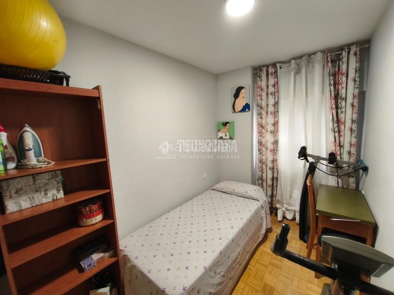 Foto c94f3563-9fd8-4d0e-abcb-73f22ef0e722. Pis amb calefacció a Bulevar-Plaza Castilla Azuqueca de Henares