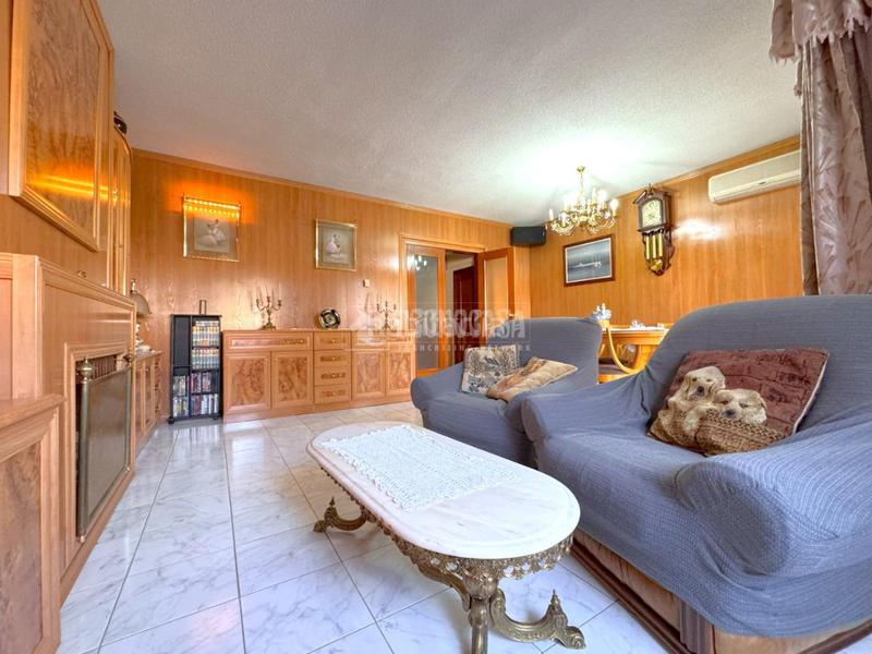 Foto c7e92c90-d73d-4193-9dba-eae29de02b81. Casa pareada casa en venta en Val Alcalá de Henares