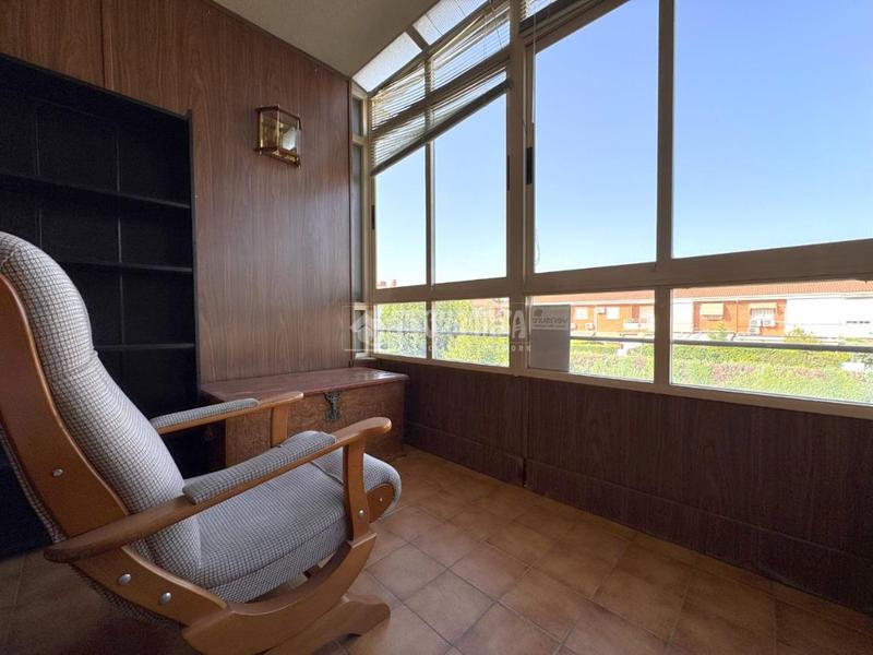 Foto e5bc4327-8b2d-40a7-968f-98a5328144ac. Casa pareada casa en venta en Val Alcalá de Henares