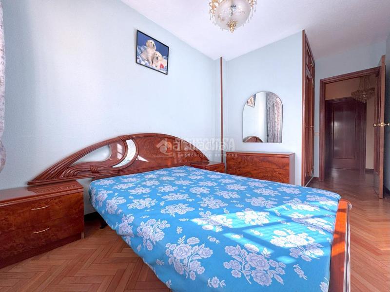 Foto fea374d8-b078-40db-988a-2c8be9e20968. Casa pareada casa en venta en Val Alcalá de Henares