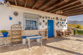 Masia a Molvízar. Casa rural en venta en salobreña