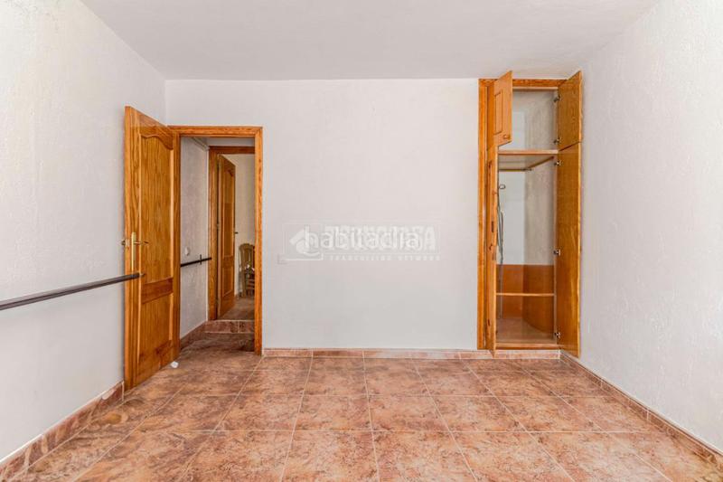 Foto 3596ee40-ff44-4378-a95d-368b0ab683c4. Maison jumelée dans Guájares (Los)