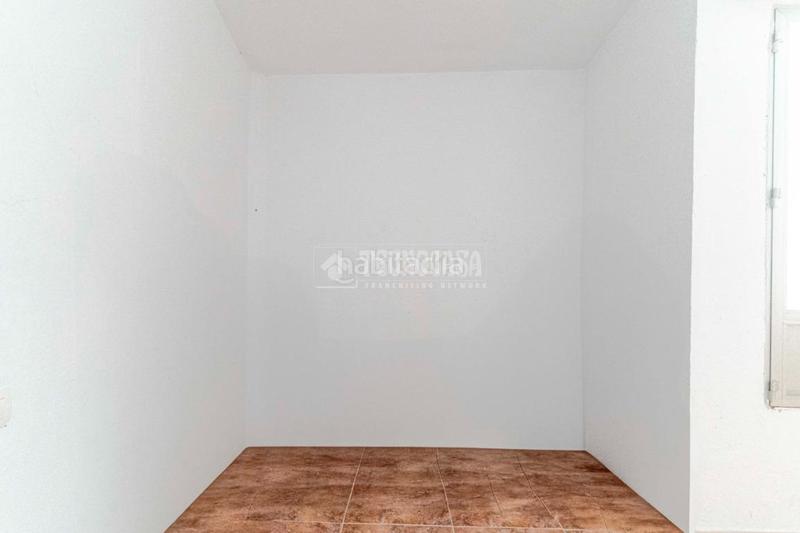 Foto 36ff3a18-325e-47b5-9f5d-85983a80f2cb. Maison jumelée dans Guájares (Los)