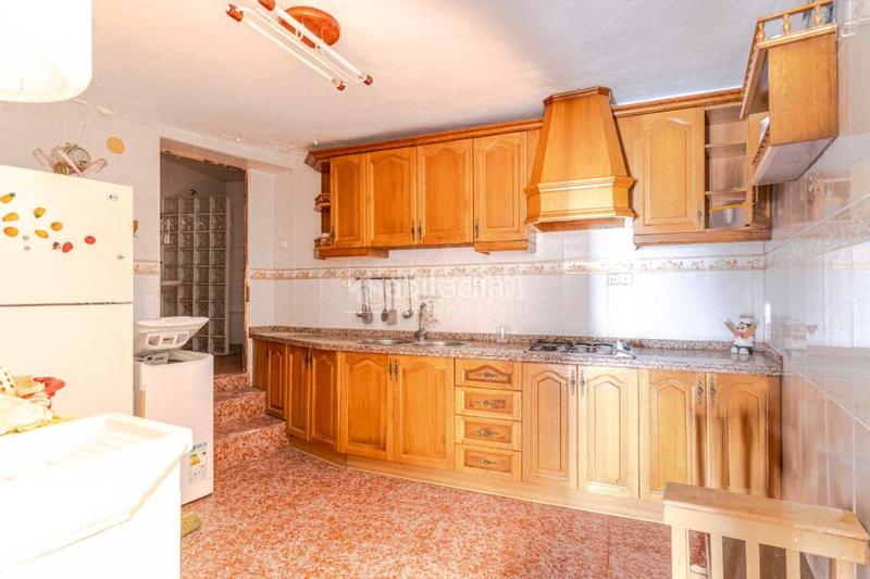 Foto b75a4b78-b3f5-4219-97b0-12815df69ee4. Maison jumelée dans Guájares (Los)