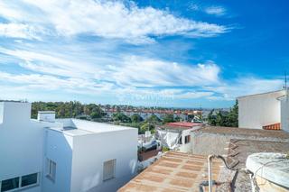 Casa aparellada a Centro. Casa en venta en salobreña