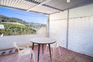 Towny house in Ítrabo. Casa en venta en itrabo