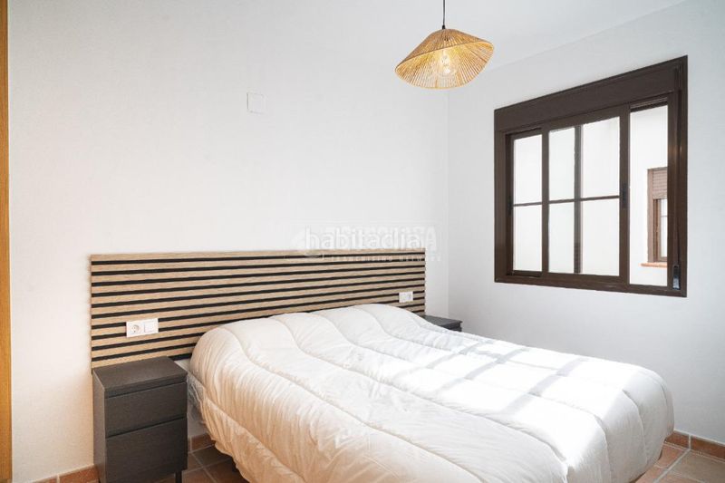 Foto 538a0e9e-be64-4961-8545-03b2e4463c33. Pis a Ítrabo