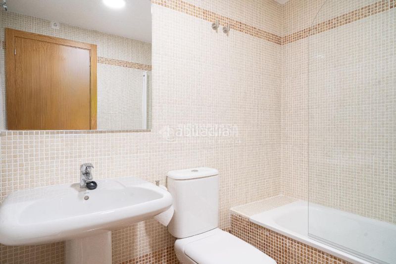 Foto ebbfec01-2e27-4e94-aa47-087f68079be8. Pis a Ítrabo