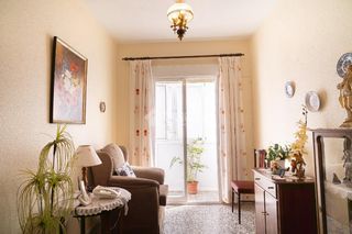 Etagenwohnung in C. Manuel de Falla