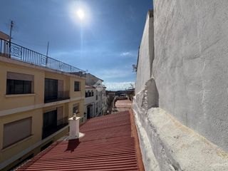 Casa bifamiliare in Ítrabo. Casa en venta en itrabo
