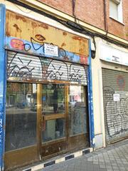 Affitto Locale commerciale in Pilar. Local comercial en alquiler en madrid