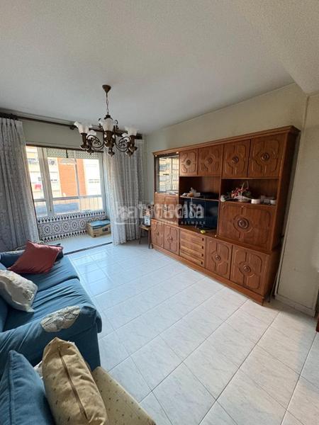 Foto a28b941b-cdd2-41e1-accb-2a7ee84bd3a6. Appartamento con riscaldamento in Pilar Madrid