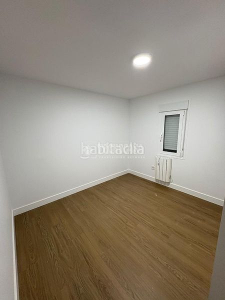 Foto 5d595372-95f7-42e1-ab18-8f477578a22c. Local comercial amb calefacció a Pilar Madrid