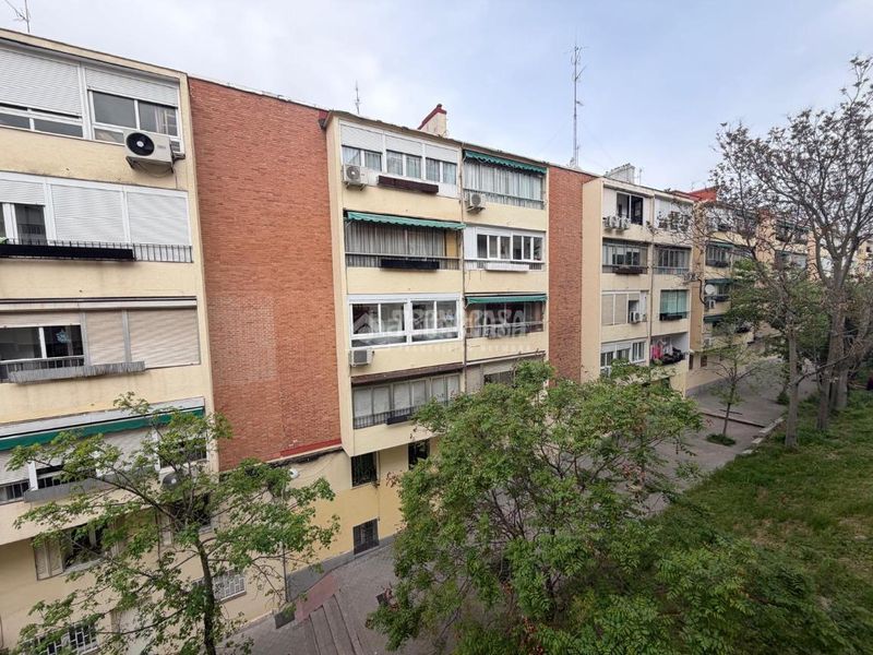 Foto 0b351de4-b6c1-45b8-98df-baffb3117b1f. Pis amb calefacció a Pilar Madrid