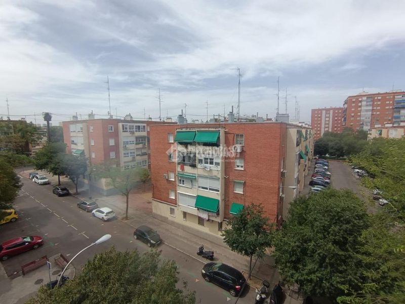 Foto a4748874-e294-4696-a135-232846c05782. Piso  en venta en Pilar Madrid