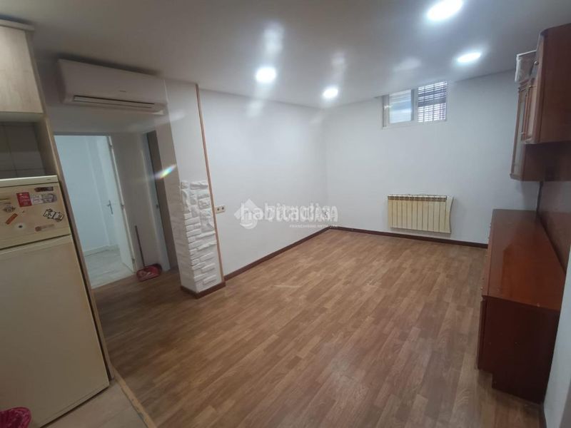 Foto 557da745-3608-41c7-bec6-502344787025. Piso  en venta en Pilar Madrid
