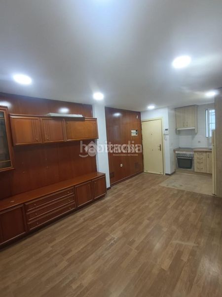 Foto 5ac467e5-95ab-4acd-884d-44e1a573bd6b. Piso  en venta en Pilar Madrid