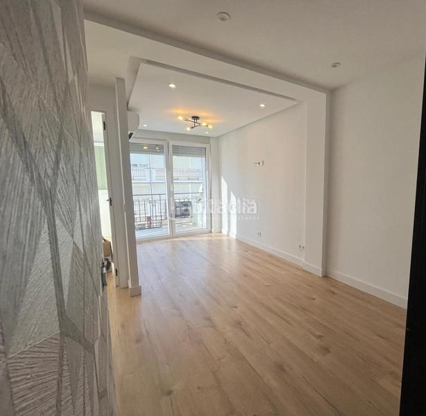 Foto 24718708-d722-4425-bb2a-850e66f098c2. Piso  en venta en La Alhóndiga Getafe