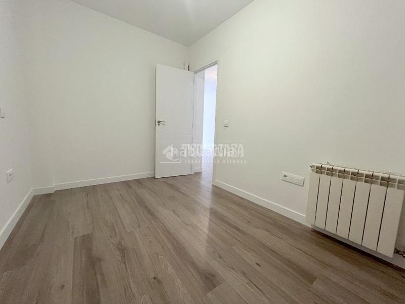 Foto 8d302e0a-12c9-46e4-b098-cc6c9224a6cc. Flat with heating parking in San Nicasio Leganés