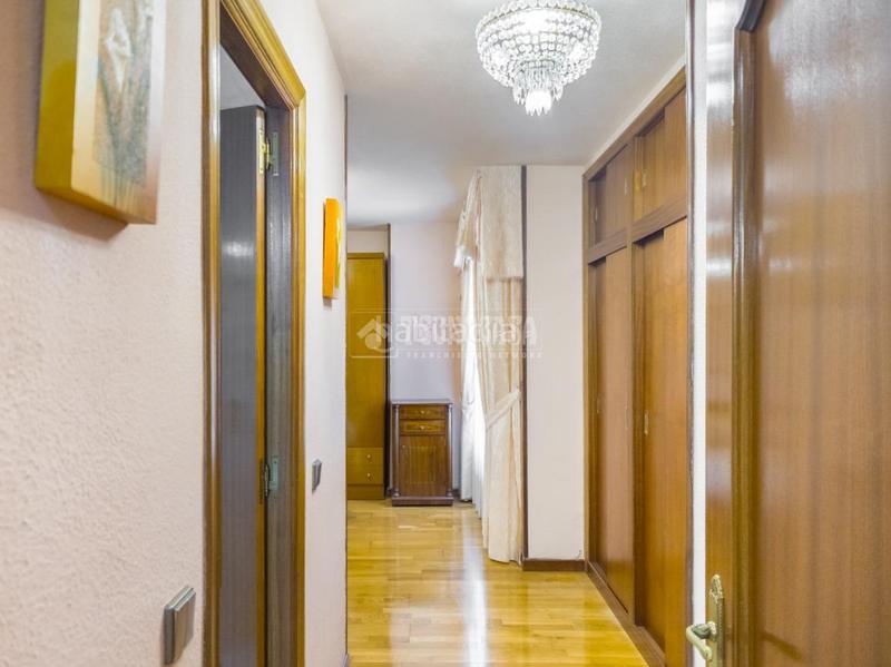 Foto b6a7a8a4-1732-4f40-93db-7bd6142593ef. Piso  en venta en San Nicasio Leganés