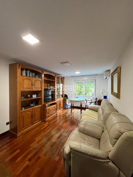 Foto 05d40e24-288e-466d-82e1-40b71ab1f80c. Pis amb calefacció a Quintana Madrid