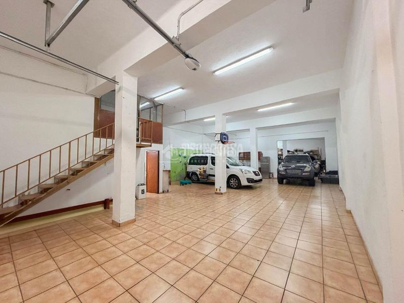 Foto 95712a7d-cf1a-4de2-a9fa-f5044f400207. Casa amb aparcament a Carrizal Ingenio